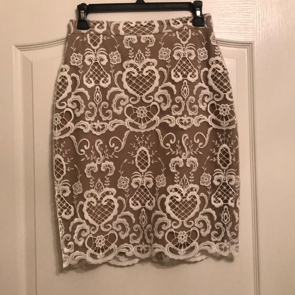 Ivory and Taupe skirt